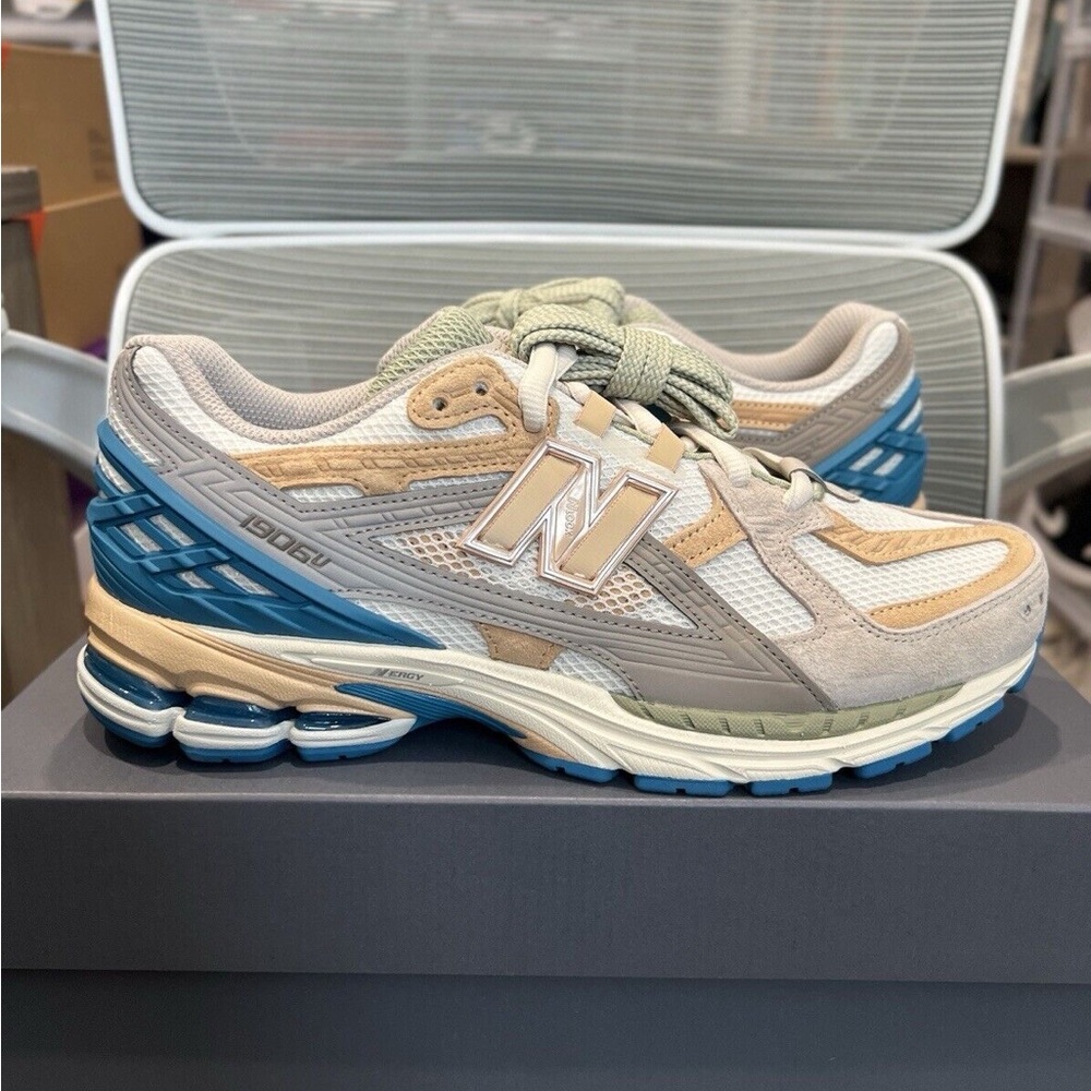 New Balance 1906 Casual Fashion Sneakers